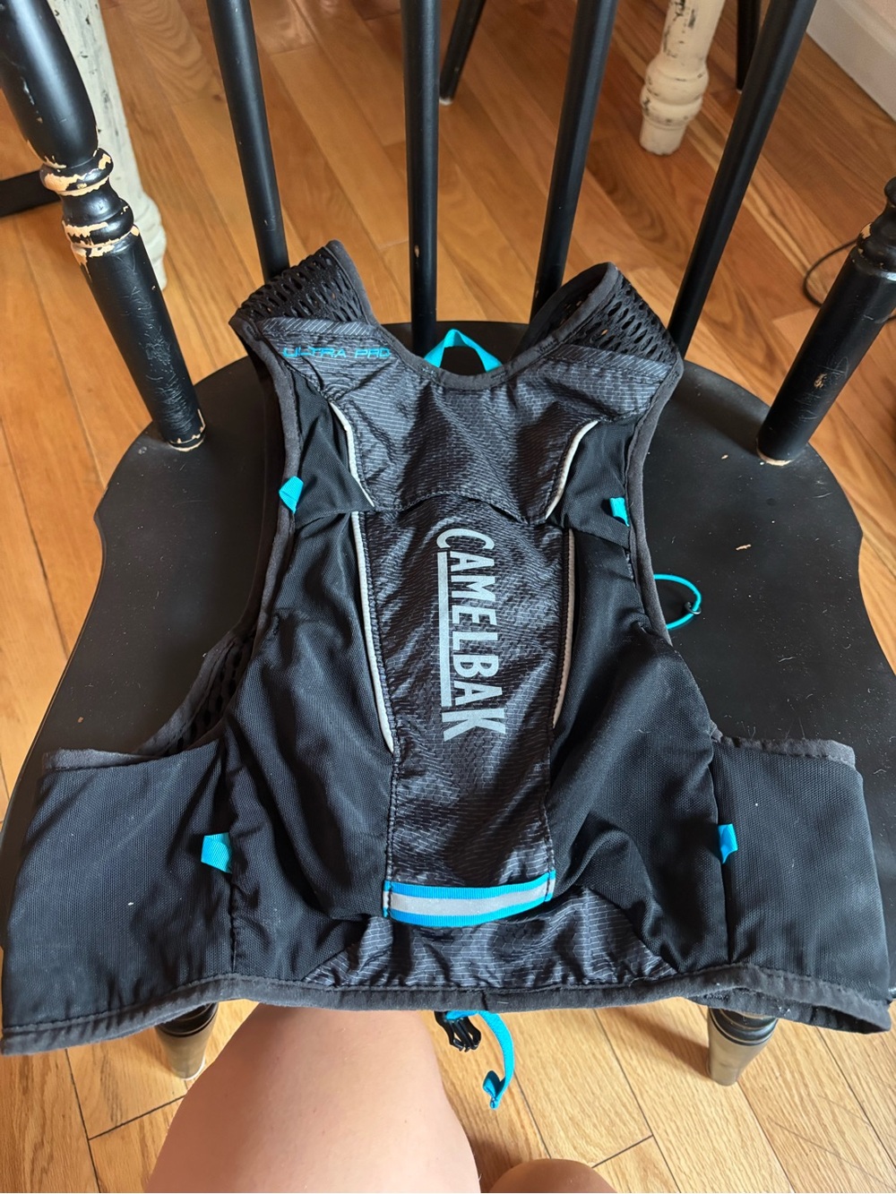 Camelbak Men’s Black and Teal Running Hydration Vest